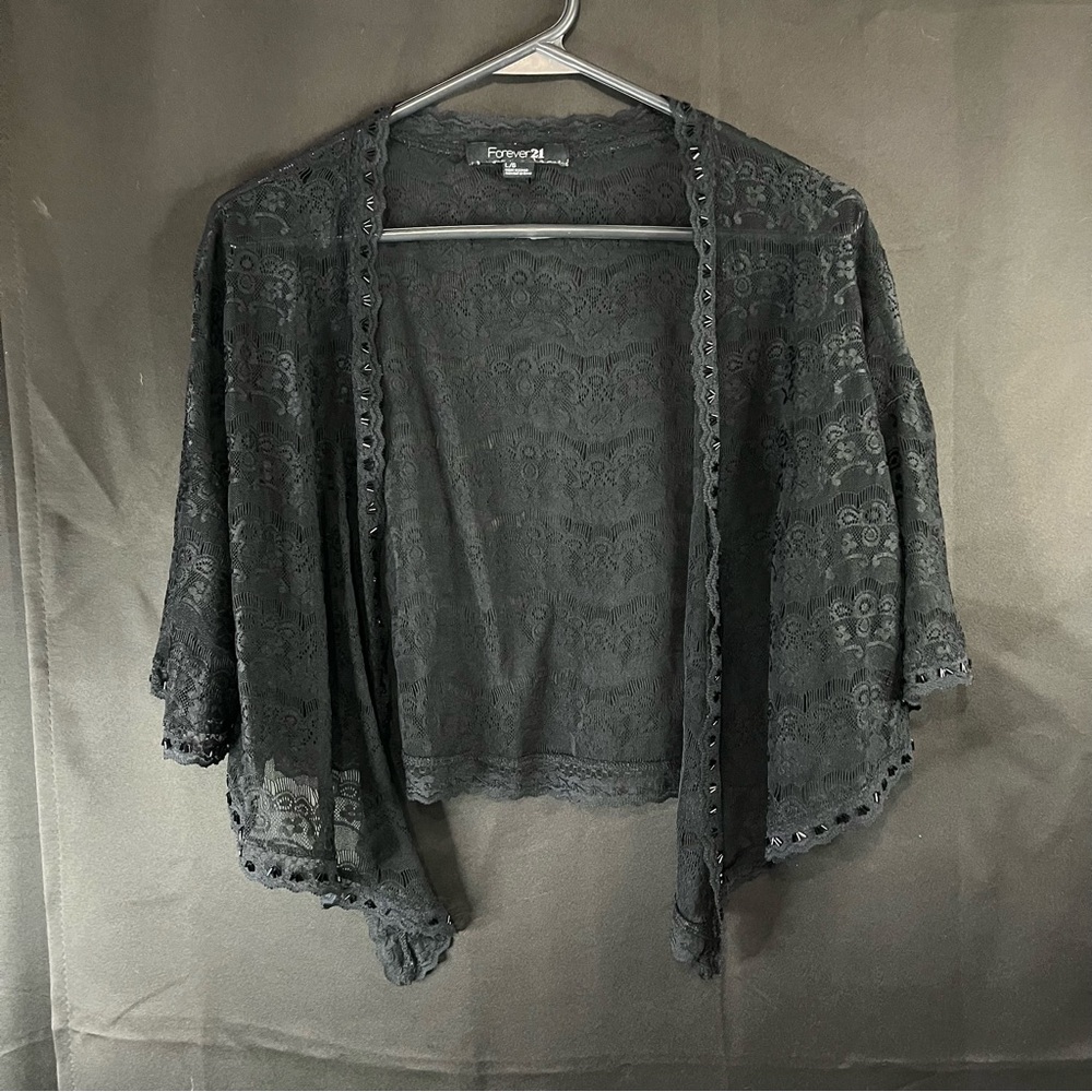 Forever 21 Black Top Lace Size Large EUC